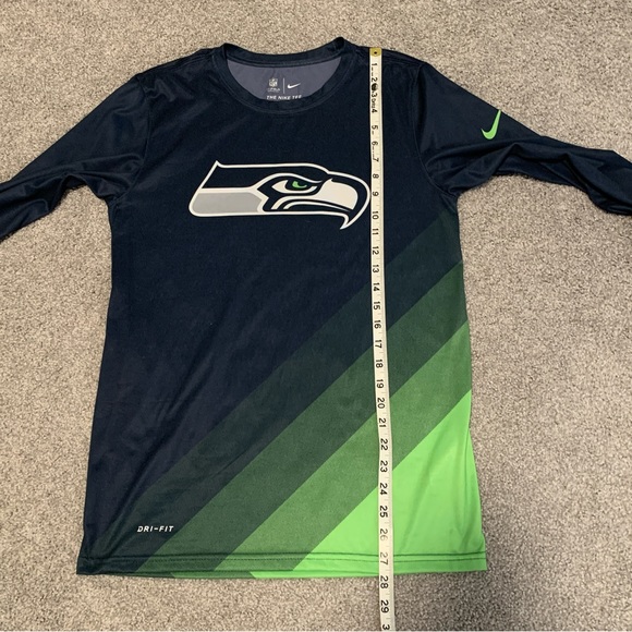 Seattle Seahawks Long Sleeve Dri-Fit Nike T-Shirt Size S - Picture 7 of 8